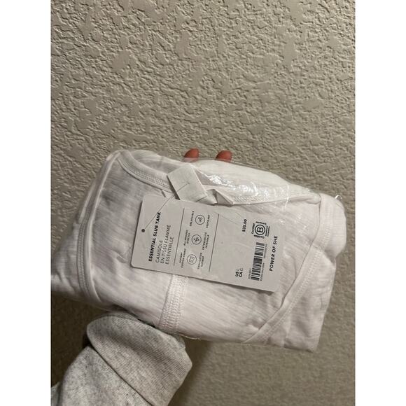 Athleta Essential Slub Tank in White Size Small NWT - Picture 2 of 4
